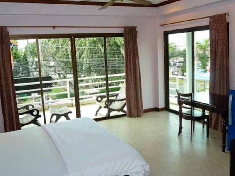 Supergreen Hotel Chalong Luaran gambar