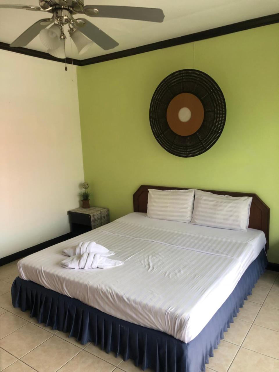 Supergreen Hotel Chalong Luaran gambar